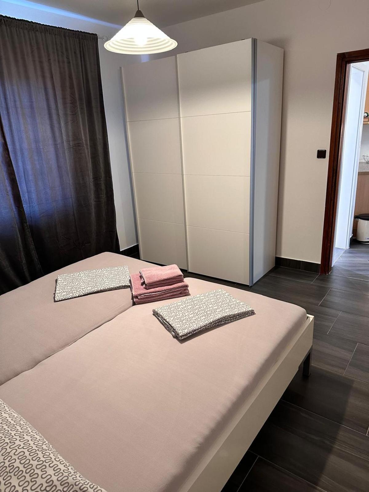 Apartman Nikola Salatić Eksteriør billede